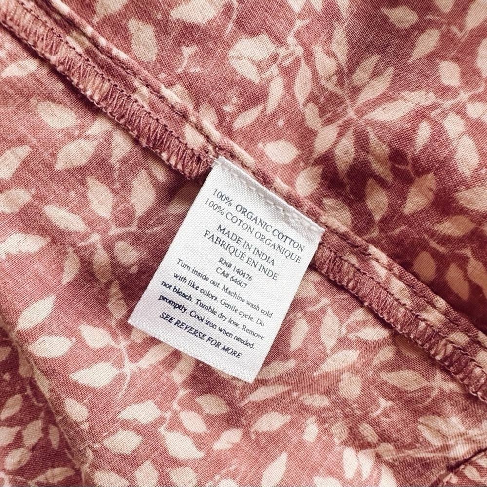 NWOT Faherty Women’s Aurora Top VLK Mauve Leaf Batik Organic Cotton Size XS - Picture 8 of 8
